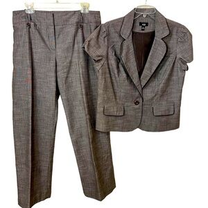 AGB LADYS PANT SUIT JACKET SIZE 16, PANT SIZE 14, COTTON BLEND.